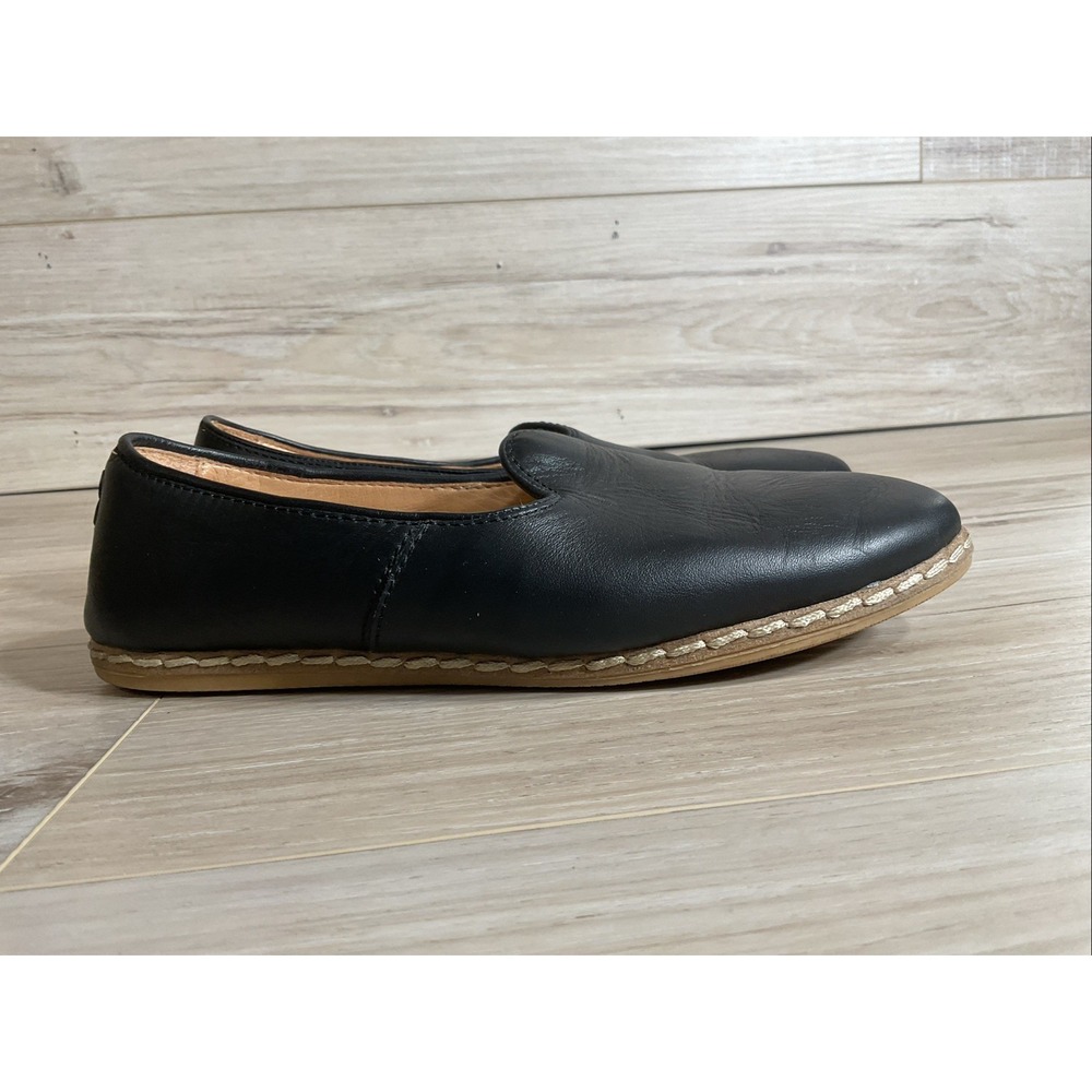 Charix Black Leather Slip On Flats Loafers Minimalist Shoes Size EU 38